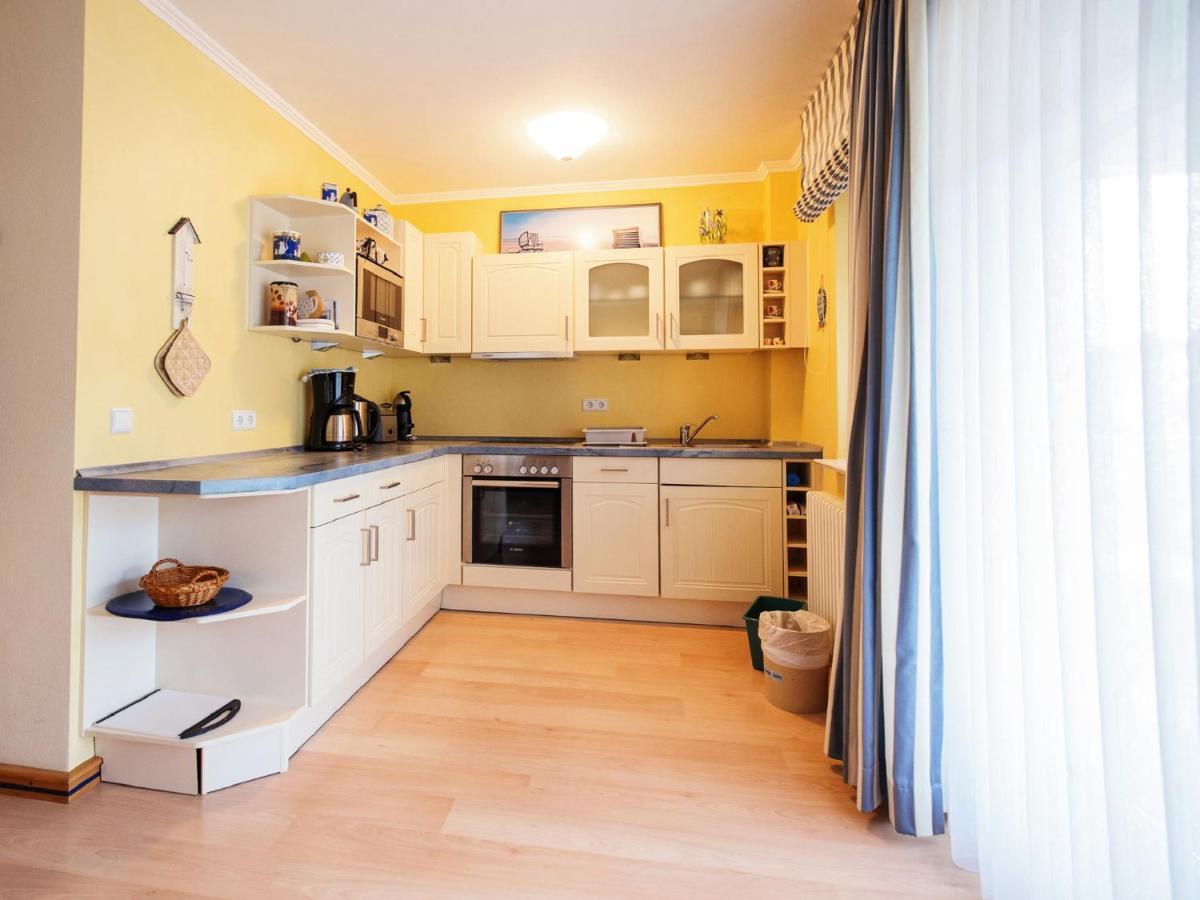 Komfort Mit 1 Schlafzimmer Und Balkon Im Obergeschoss 143 Apartment